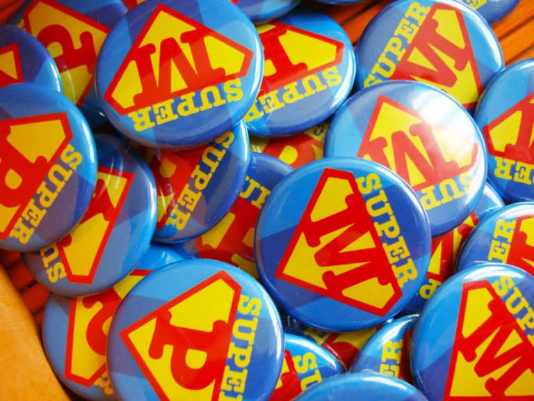 Toi aussi tu veux un Super Parrain ou une Super Marraine ?