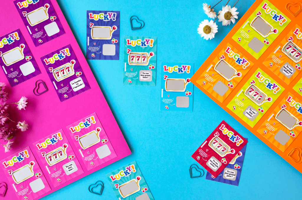 Carte à gratter annonce grossesse - Style ticket de jeu à gratter