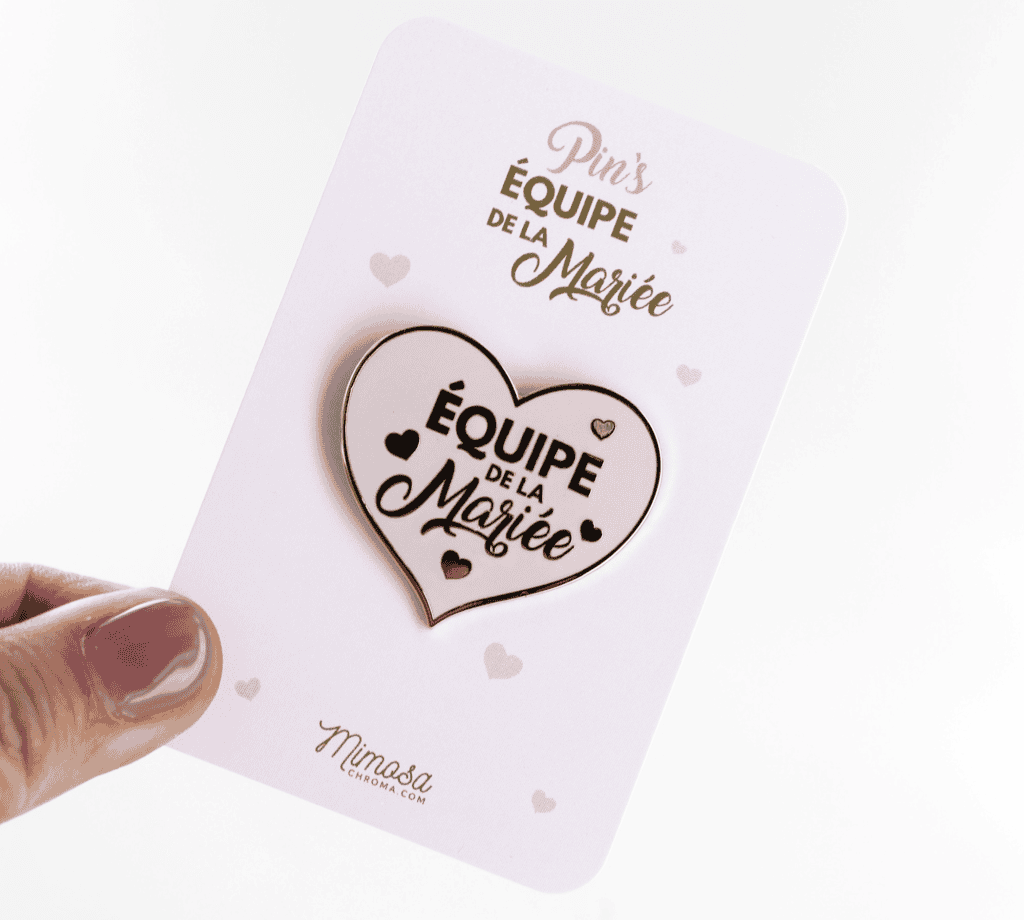 Pin's pour EVJF ou mariage "Equipe de la mariée" - badge mariage, enterrement de vie de jeune fille