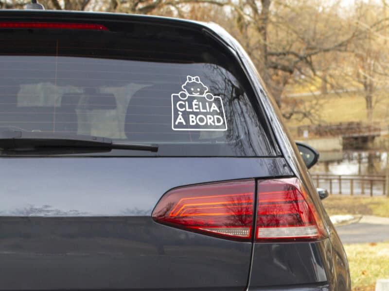 Autocollant voiture bébé à bord personnalisable