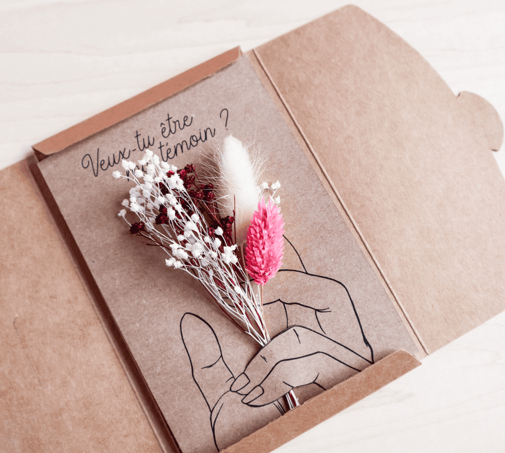 Carte avec fleurs séchées pour demande de témoin, demande en mariage