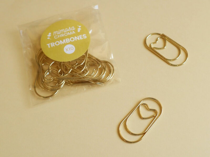 Lot de trombones dorés avec coeurs - embellissement faire-part de mariage ou naissance