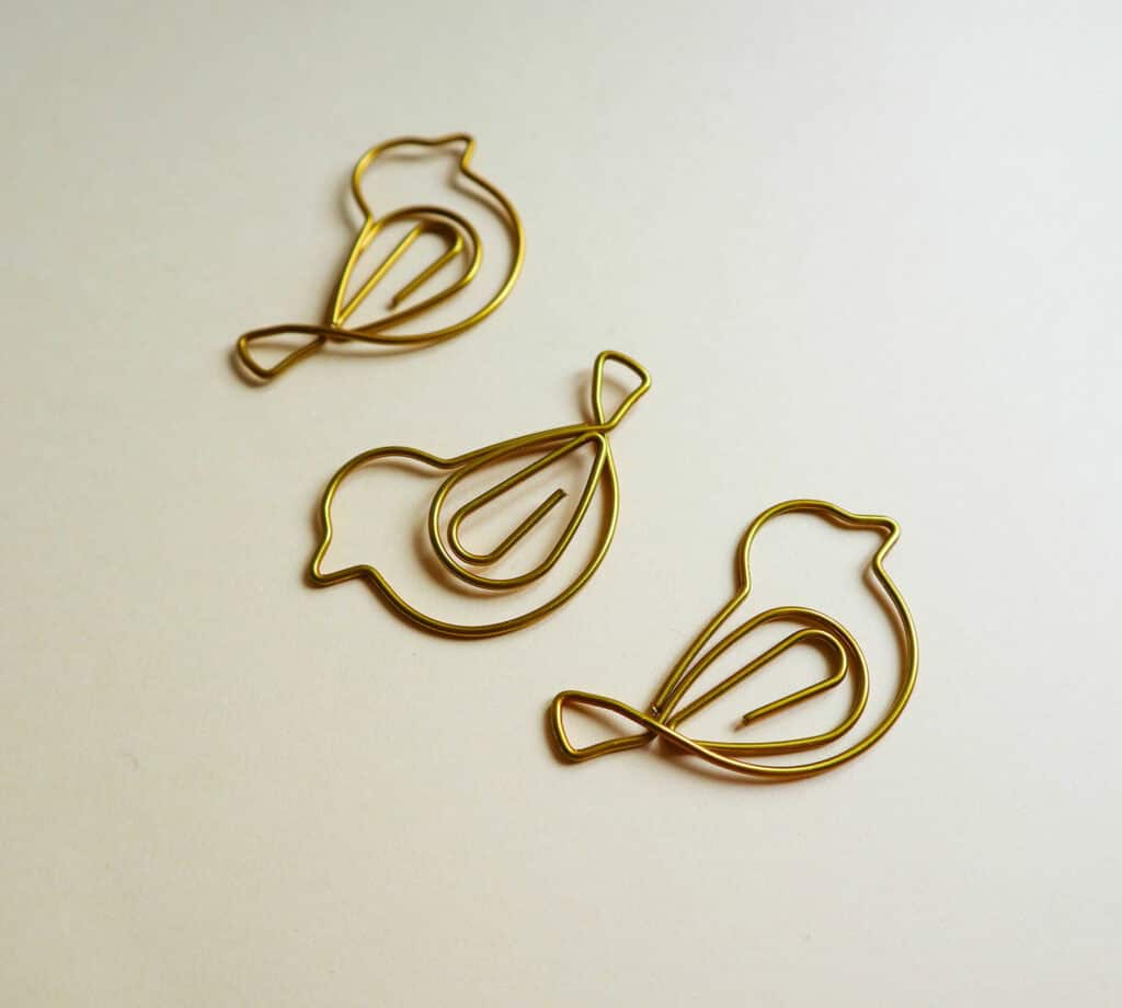 Lot de trombones en forme d'oiseau doré - embellissement faire-part de mariage ou naissance