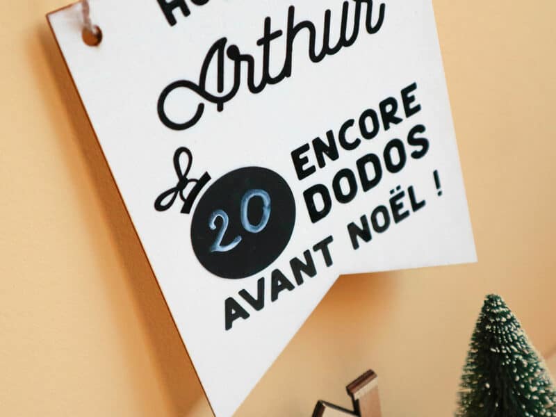 Pancarte personnalisée Décompte jusqu'à Noël - "Encore ... dodos avant Noël !"