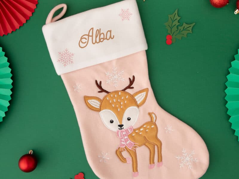 Chaussette de Noël personnalisée, grande botte de Noël à accrocher, Renne rose Chaussette de Noël personnalisée, grande botte de Noël à accrocher, Renne rose