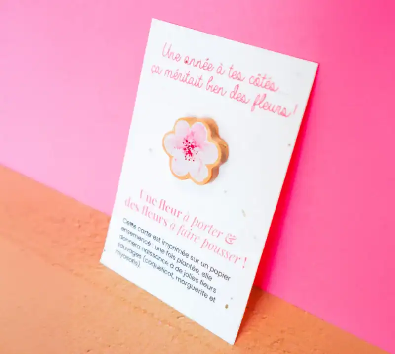 Carte à planter Merci maîtresse - Pin’s fleur & carte ensemencée à offrir