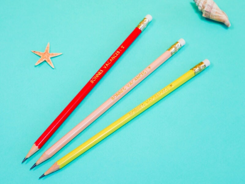 Set de 3 crayons personnalisés - Bonnes Vacances, Super Maître, Super Maîtresse ou texte personnalisé - Cadeau fin d’année scolaire